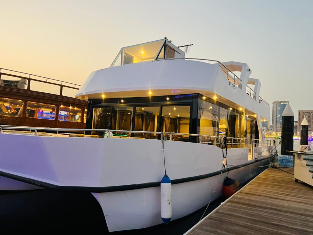 Luxury-yacht